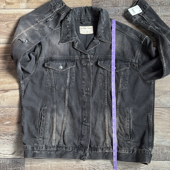 NWT Free People We The Free Jolene Trucker Jacket Black Medium - Picture 11 of 12